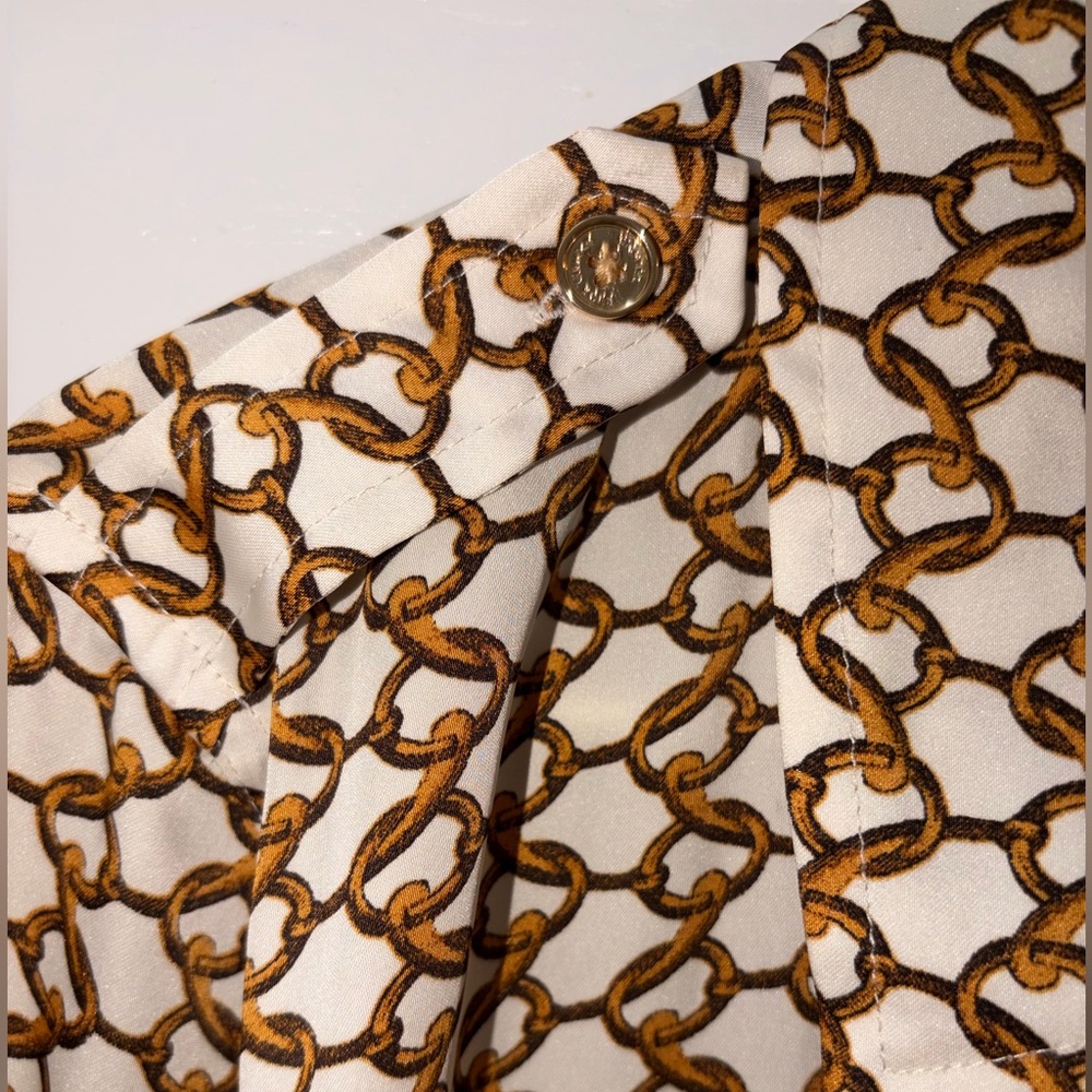 Chain Pattern Button-Up Shirt - Picture 2 of 6